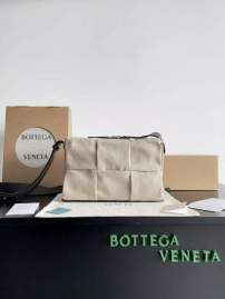 Picture of Bottega Veneta Handbags _SKUfw184063546fw